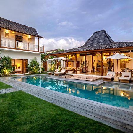 Villa Loma By Alfred In Bali Семиняк Екстериор снимка